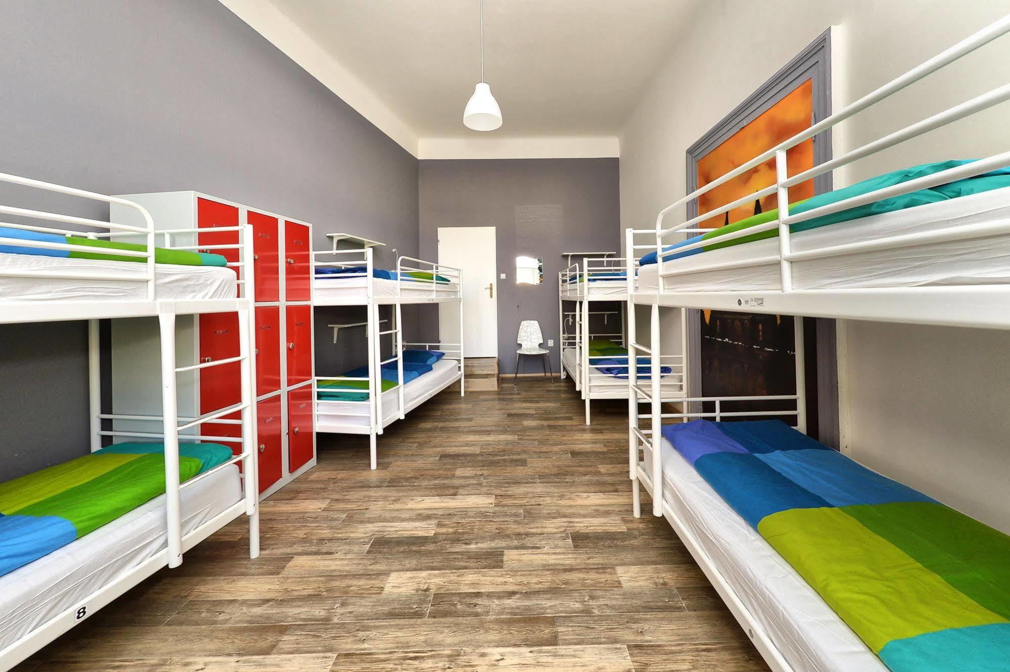 Hostel One Home Prag Exterior foto
