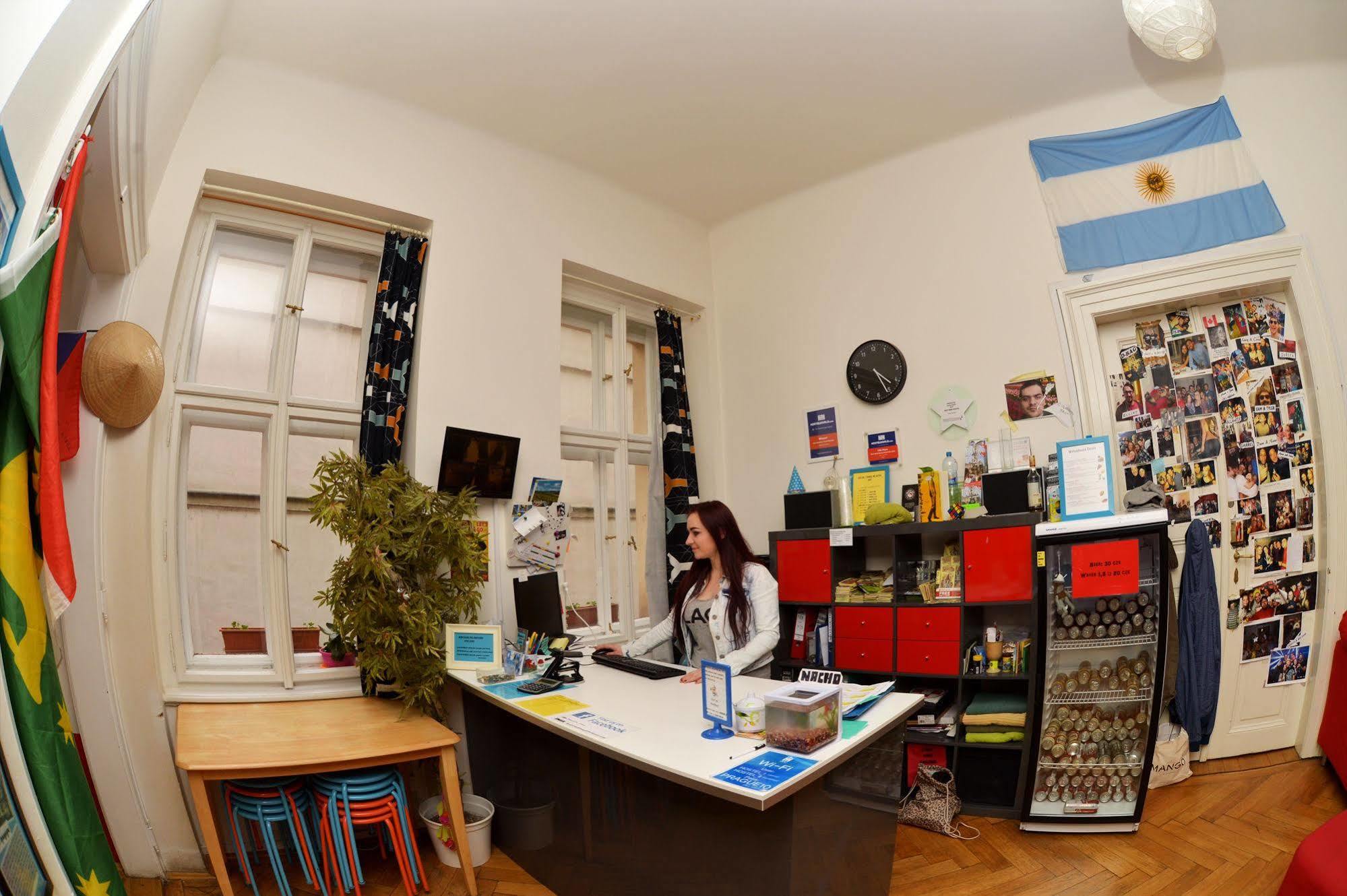 Hostel One Home Prag Exterior foto